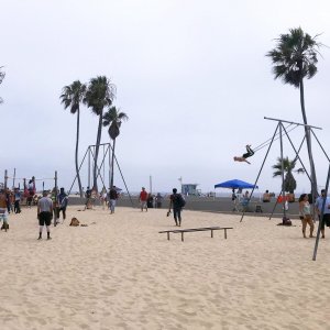 Entraînement physique sur la plage