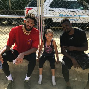 Javale McGee avec Sek Henry et une de nos fans ;)